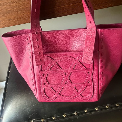 Callista shoulder bag like new, pink grained leather