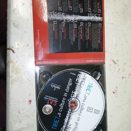 Tibet, a culture in danger CD like new, electronic