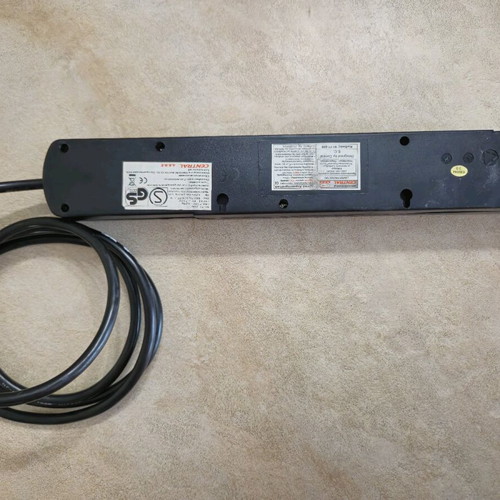 6-Outlet Power Strip used with 2m cable and overload protection