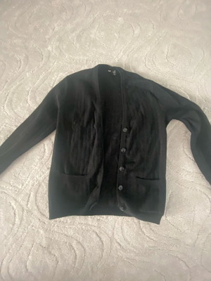 Вълнена жилетка small като нова, черна гръцко производство