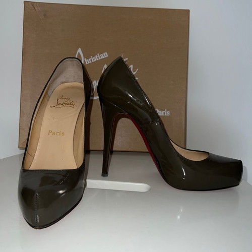 Παπούτσια Christian Louboutin γόβες μεταχειρισμένες, γκρι, νούμερο 39,5