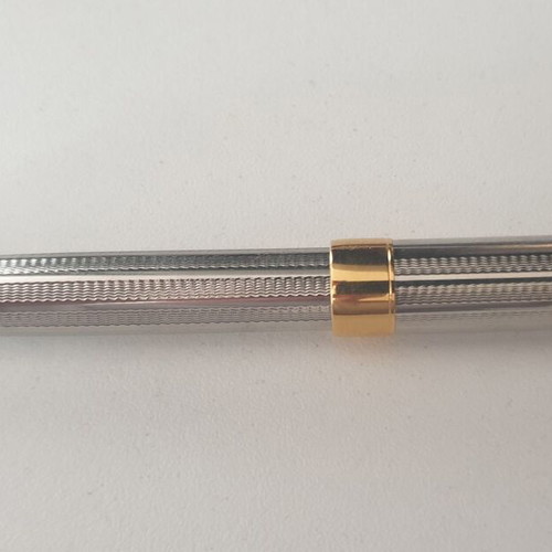 Parker Sonnet Cascade Silver GT Fountain Pen 18k Fine Nib like new