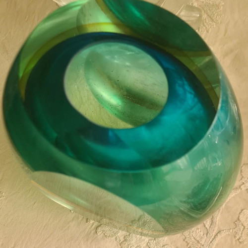 Murrano vase like new, very beautiful and unique