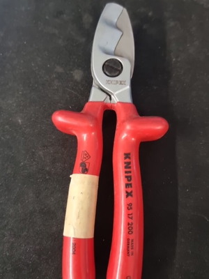 Knipex Cable Cutter 20mm 2-Position 200mm Molded Insulation 1000V VDE 9517200 New