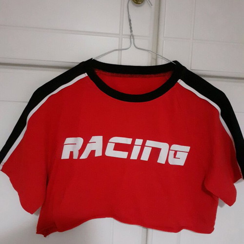 T-shirt short red with white letters like new
