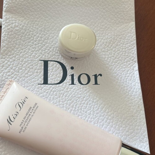 Dior Miss Dior Rose Shower Oil In Foam 75ml and Capture Total Cream 5ml new