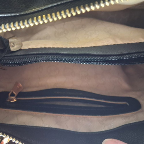 Michael Kors shoulder bag non-authentic, lightly used, black