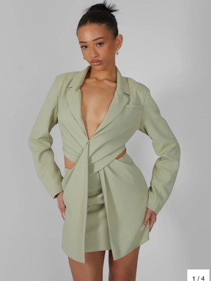 KAIIA Twisted blazer dress new mint color, size M