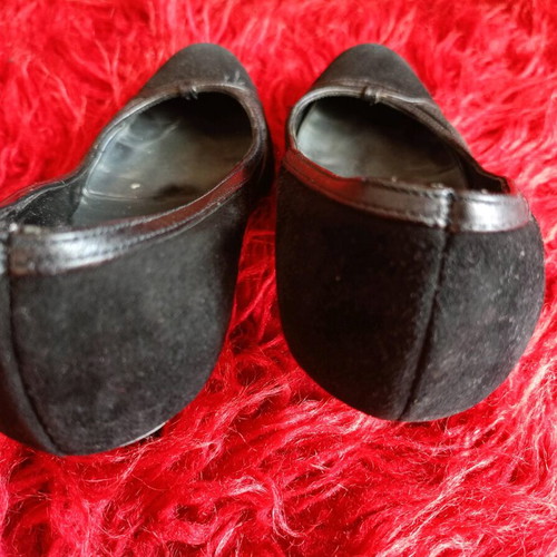Suede Black Pumps Size 35 Used