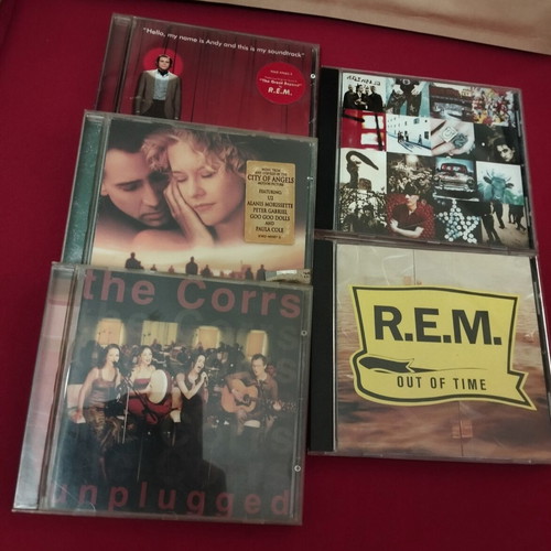 Music CD pack of 8 used, pop genre