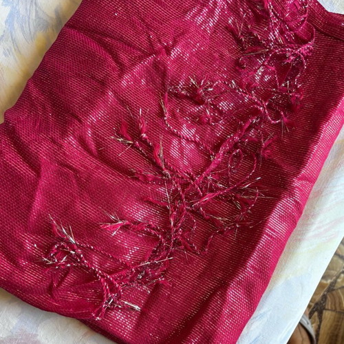 Basmina scarf like new, dark red, viscose and lurex, winter accessory