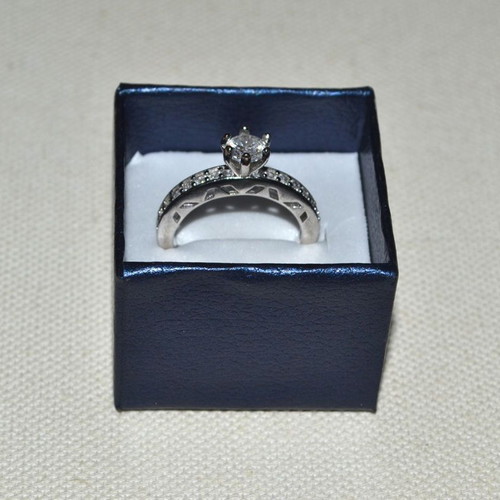 Monopetro and ring set new stainless steel with zircon