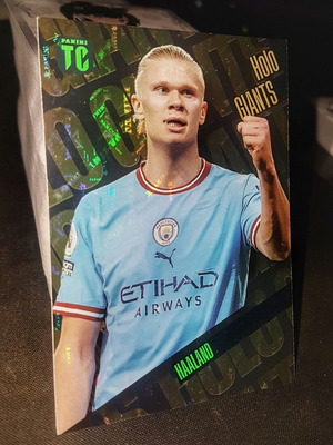 Erling Haaland Holo Giants 2023 Panini Top Class card like new