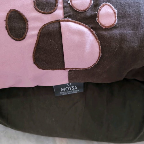 Dog and cat bed 75cm*55cm new, washable with inner cushion