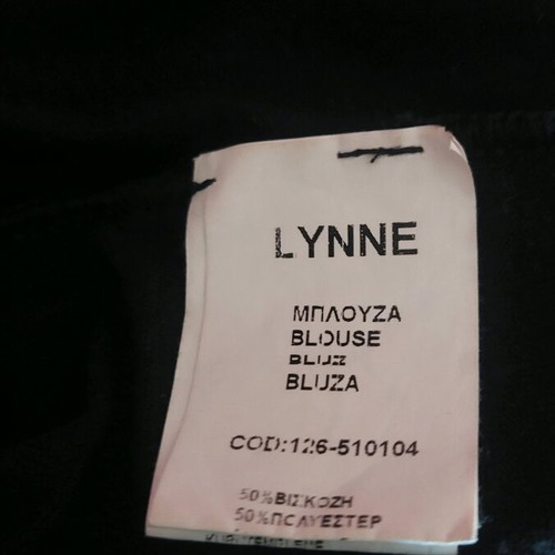 Lynne blouse like new, size M, black and gray
