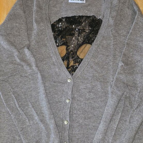 Beige cardigan with skull like new