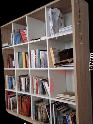 Bookshelf - Bookcase, sturdy construction