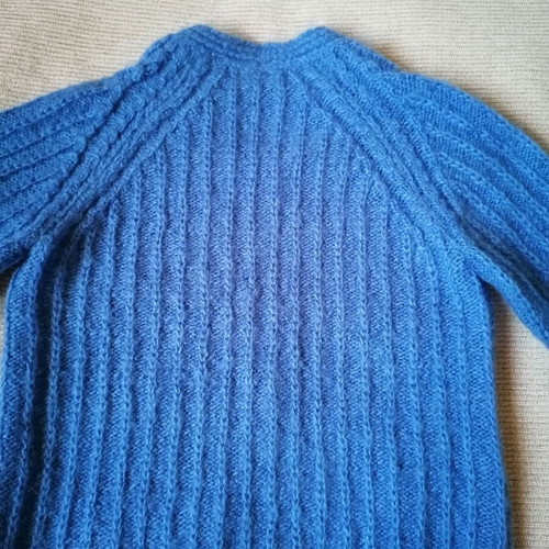 Women's handmade wool sweater like new, blue, size M/L