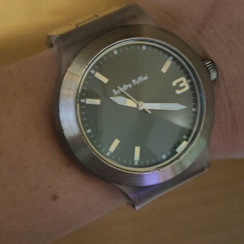 Sandra Fellini watch used with silver metal bracelet
