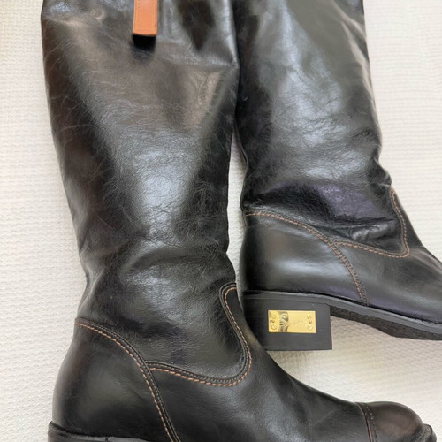 Sorelle black leather boots size 39 like new