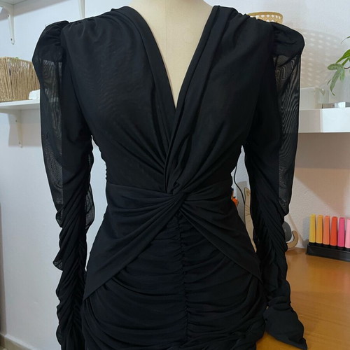 Essaworld mini dress long sleeve midi like new, one size, black
