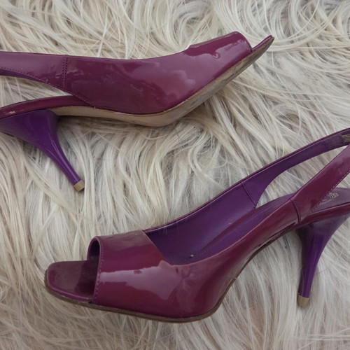 Tod's Patent Leather Peep Toe Slingback Pumps Used Purple