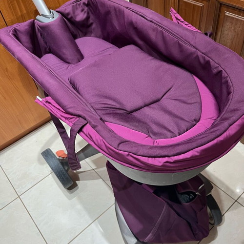 Stokke stroller used, complete with carrycot and accessories