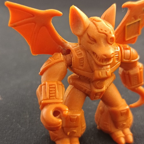 Teratomachos Battle Beast orange bat figure used with hand issue