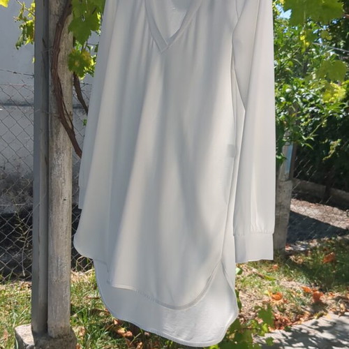 White long blouse M Dolce Domenica like new, slightly elastic
