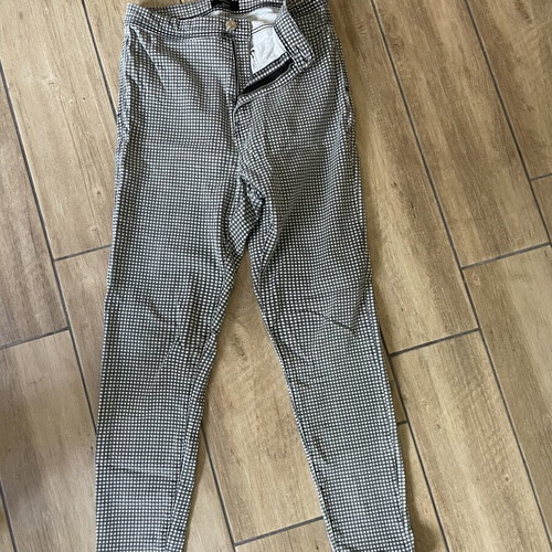 Bershka checked pants used, size 40, slim fit, white and gray