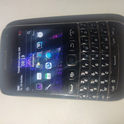 Blackberry 9790 like new with battery and charger