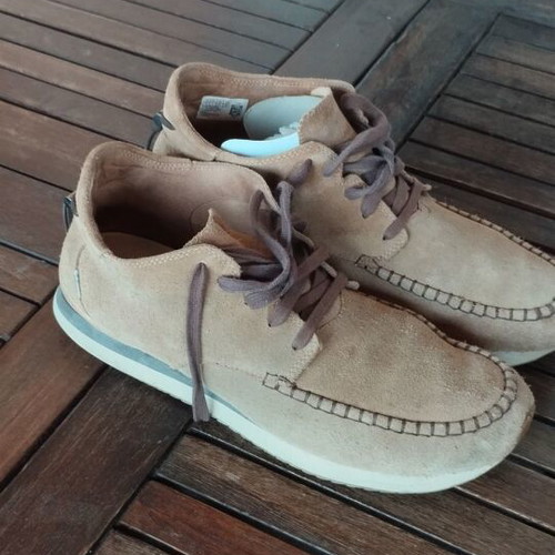 TOMS Balboa Mid Toffee Suede boots like new, water resistant, size 45