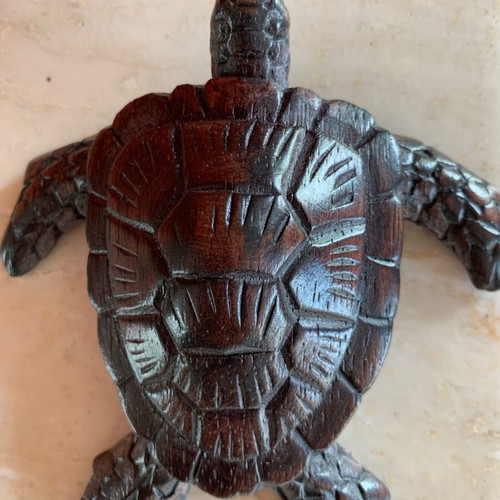 Wooden carved turtle decorative handmade, new, 11 cm