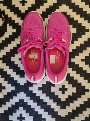 Nike React athletic shoes used, size 42