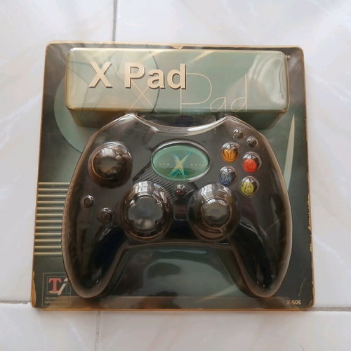 Xbox wired controllers used, pack of 2 for original console