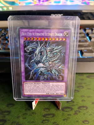 Blue Eyes Alternative Ultimate Dragon TN19-EN001 new, Prismatic Secret Rare