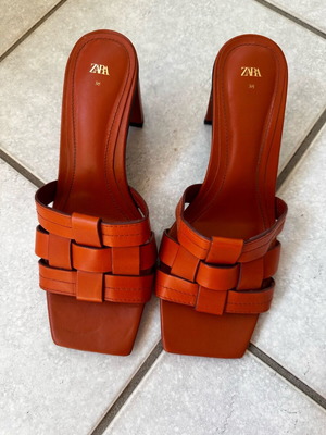 Zara πέδιλα mule σκούρο πορτοκαλί σαν καινούργια