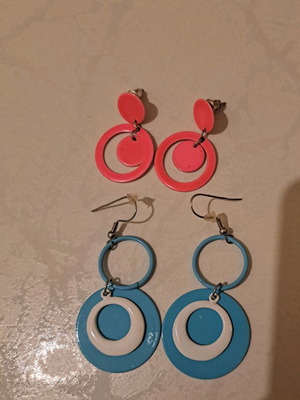 Dangling earrings used, pink and turquoise, set of 2