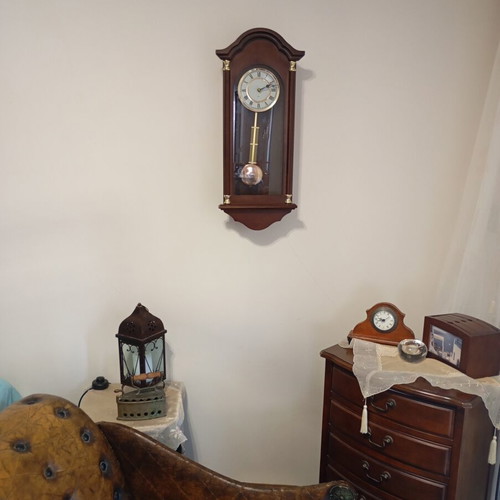 Classic Wooden Wall Clock 70s quartz like new