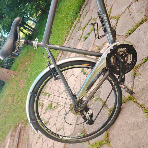 Ecorider 28" city bicycle, silver, Shimano gears, front suspension