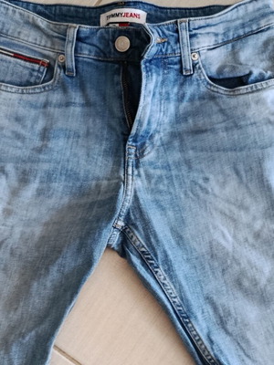 Ανδρική τζιν βερμούδα Tommy Jeans σαν καινούργιο, μέγεθος 29, μπλε