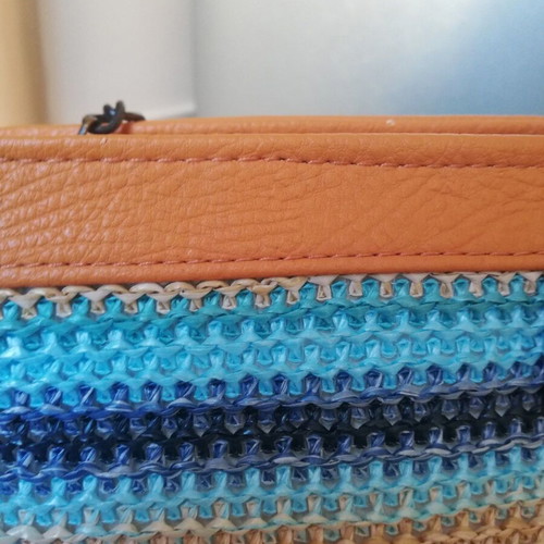 Axel clutch bag like new, blue with metal chain strap