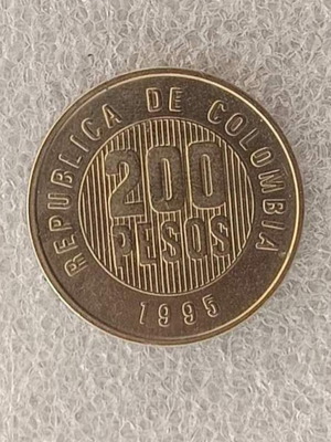 Colombia 200 Pesos coin 1995 Cupronickel