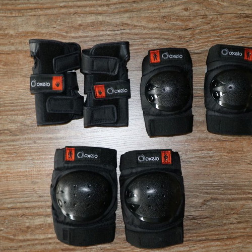Protective set for roller new, size XS for teens