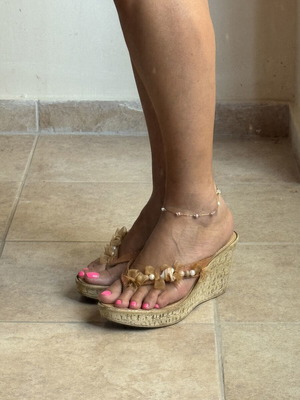Handmade real leather sandals size 39, beige and brown