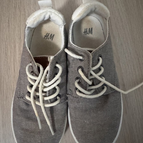 H&M children's canvas shoes size 31 used, grey
