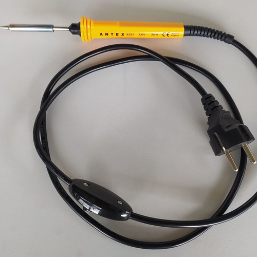 Antex XS 25 Soldering Iron new with two extra tips and on-off switch