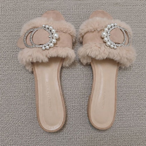 Galleria Di Scarpe leather mules like new, size 39, beige