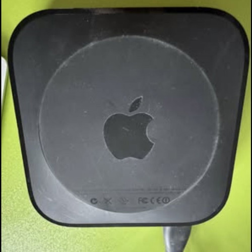 Apple TV used, good condition