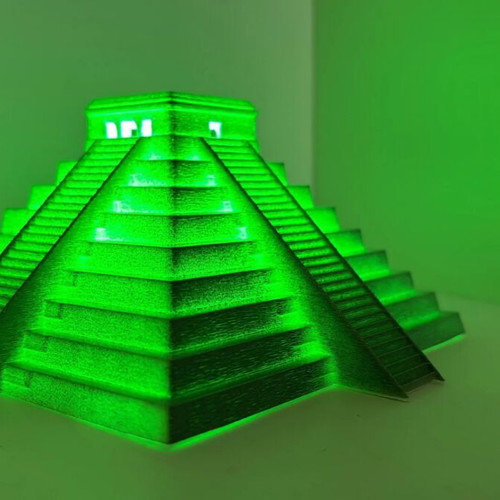 Pyramid of Light 3D Lamp new, impressive decorative lighting